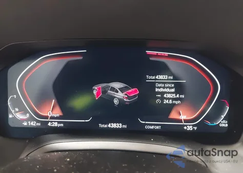 2021 BMW 330I xDrive z USA, uszkodzony, nr VIN 3MW5R7J00M8C12733